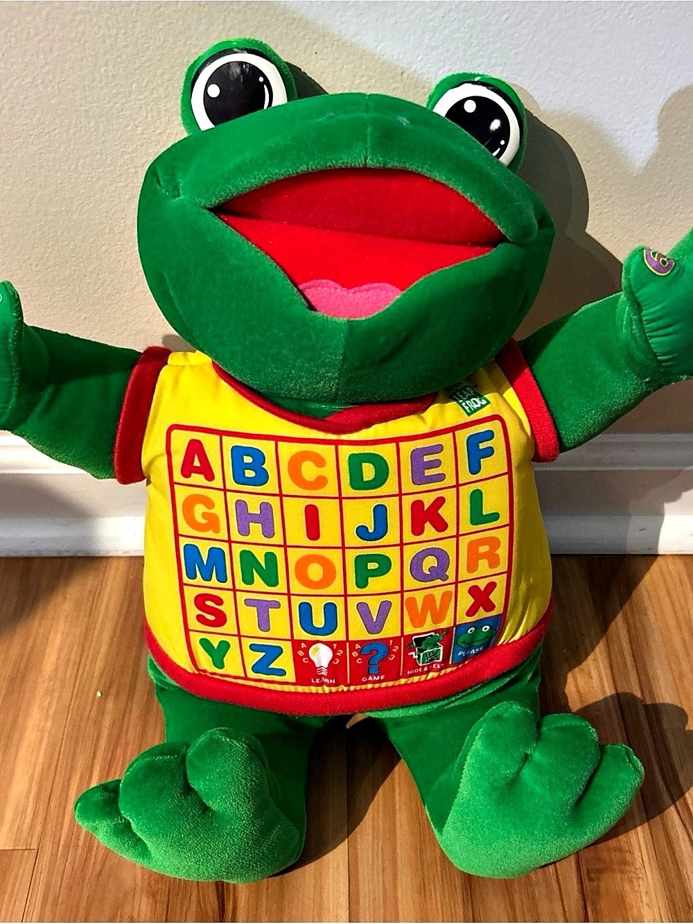 LeapFrog Little Leap Interactive Alphabet Plush Frog